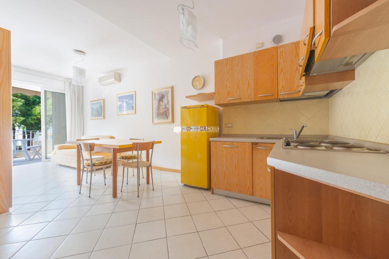 Residence Puerto Del Sol Immobiliare Pacella Лидо-ди-Езоло Экстерьер фото