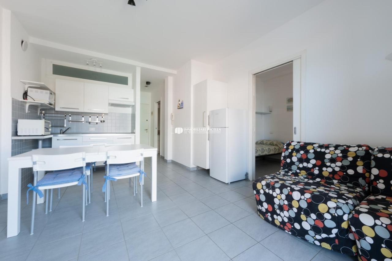 Residence Puerto Del Sol Immobiliare Pacella Лидо-ди-Езоло Экстерьер фото