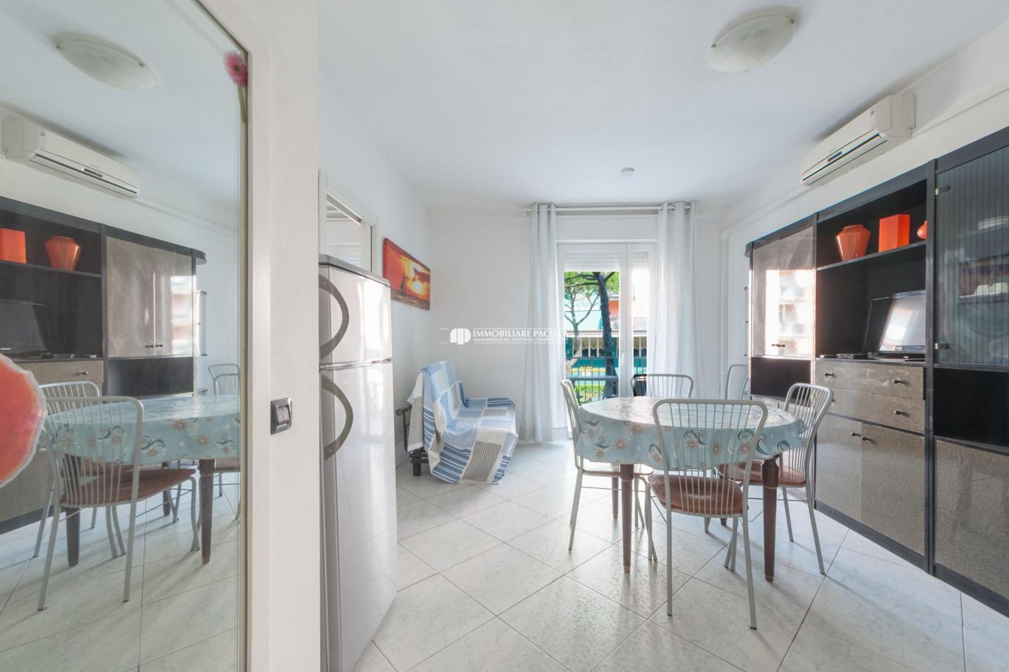 Residence Puerto Del Sol Immobiliare Pacella Лидо-ди-Езоло Экстерьер фото